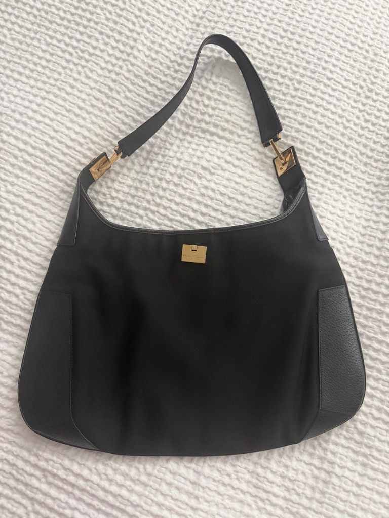 Salvatore Ferragamo Elegant Black Shoulder Bag With Gold Hardware